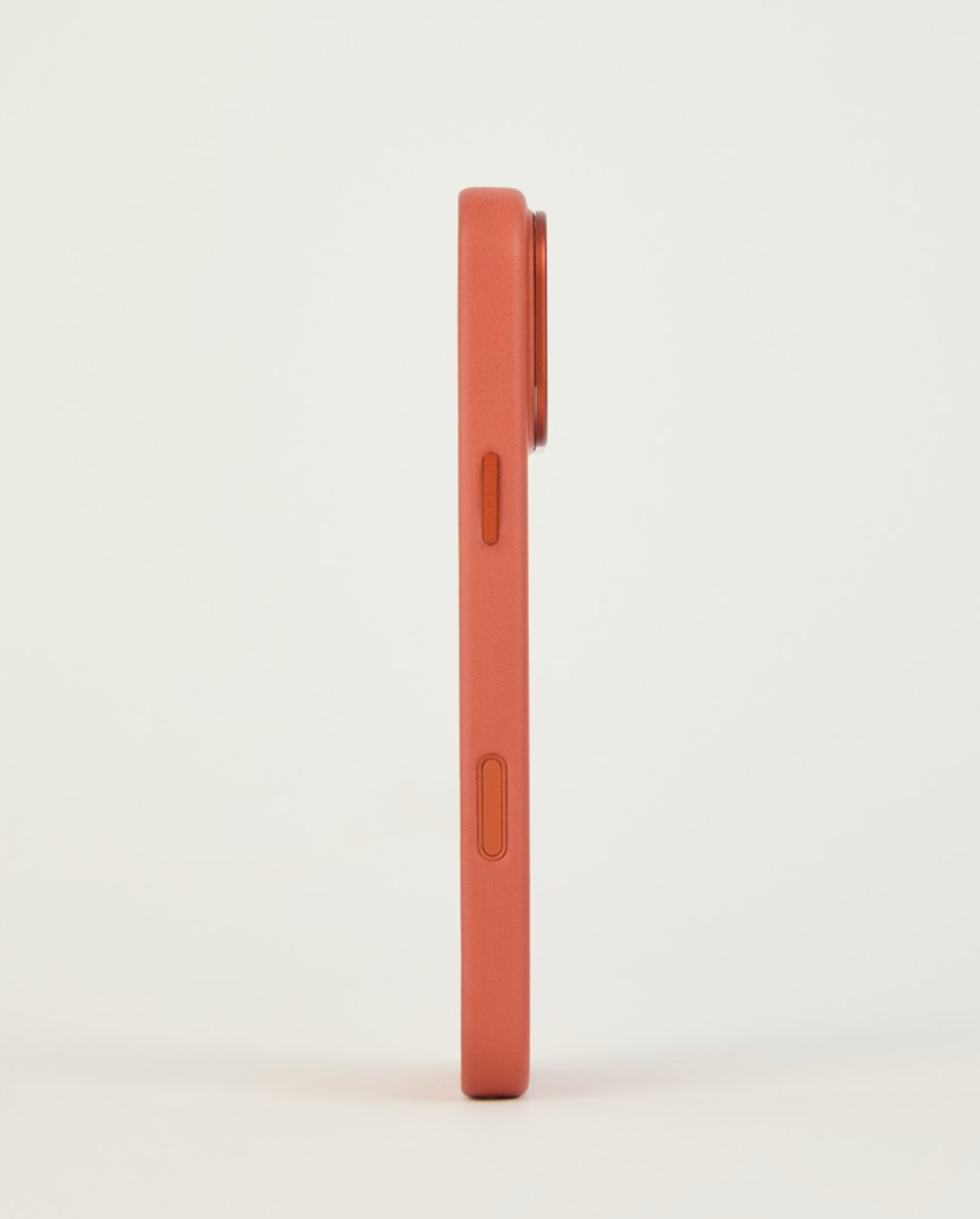 Troubadour Leather Case for iPhone 18 Pro / Pro Max