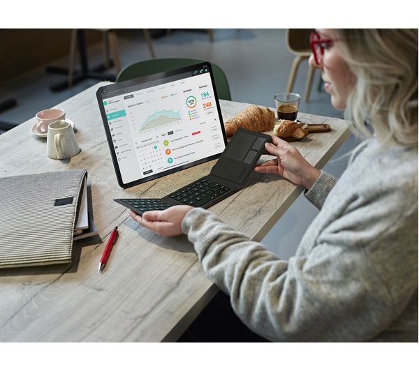 ZAGG Universal Keyboard-Tri Folding with Touchpad English