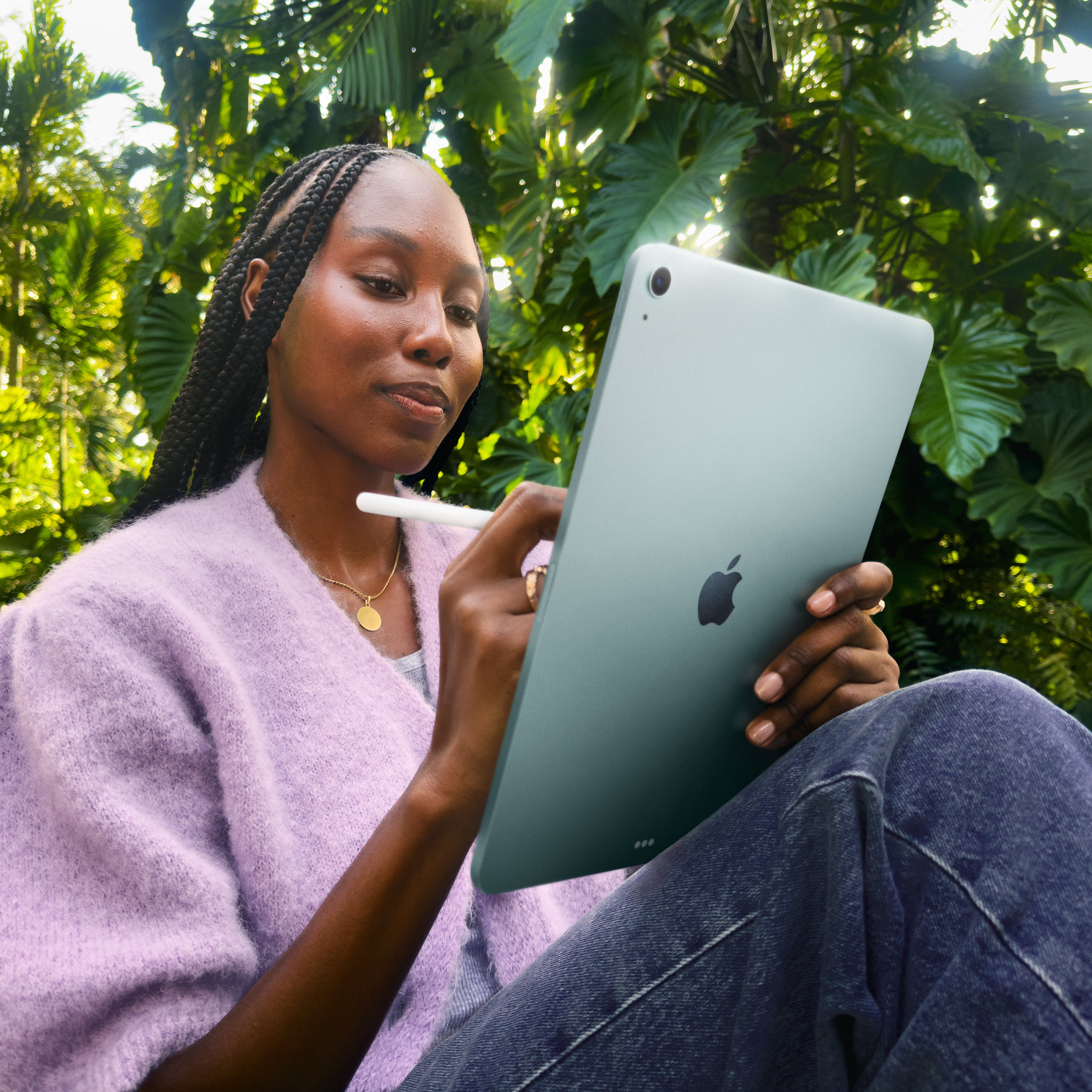 13-inch iPad Air M4