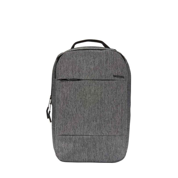Incase Jet Backpack : Amazon.in: Bags, Wallets and Luggage